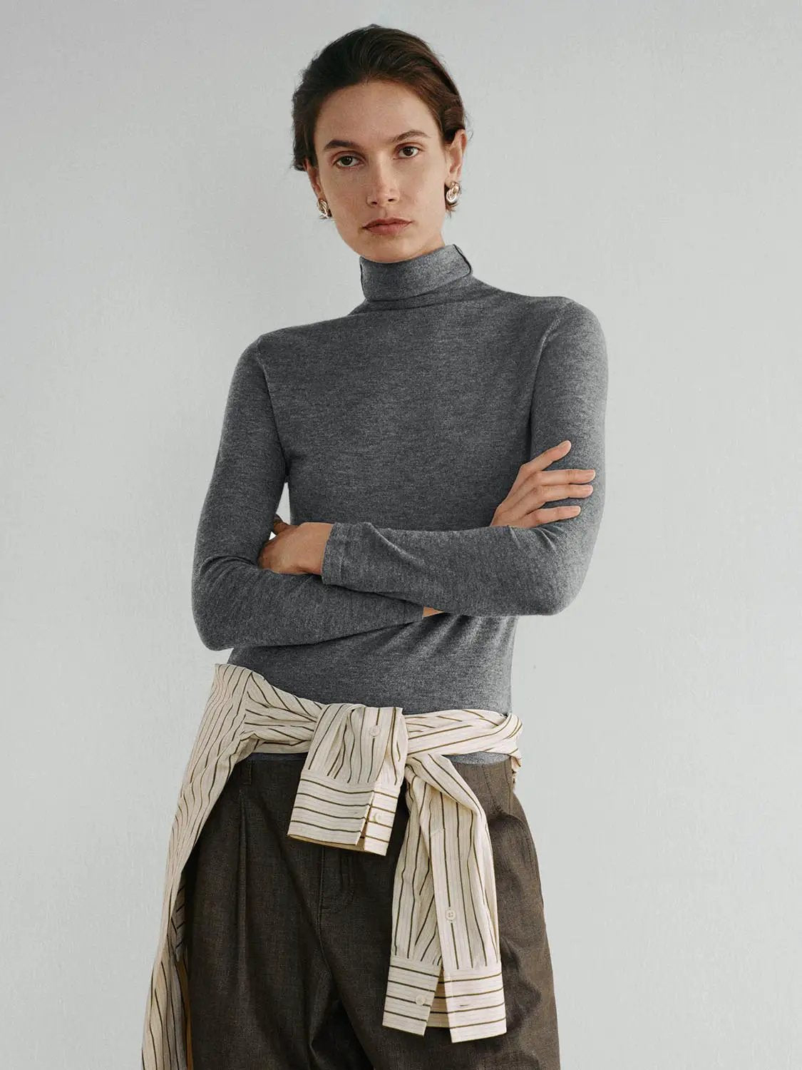 Fitted Knit Turtleneck Long Sleeve Sweater