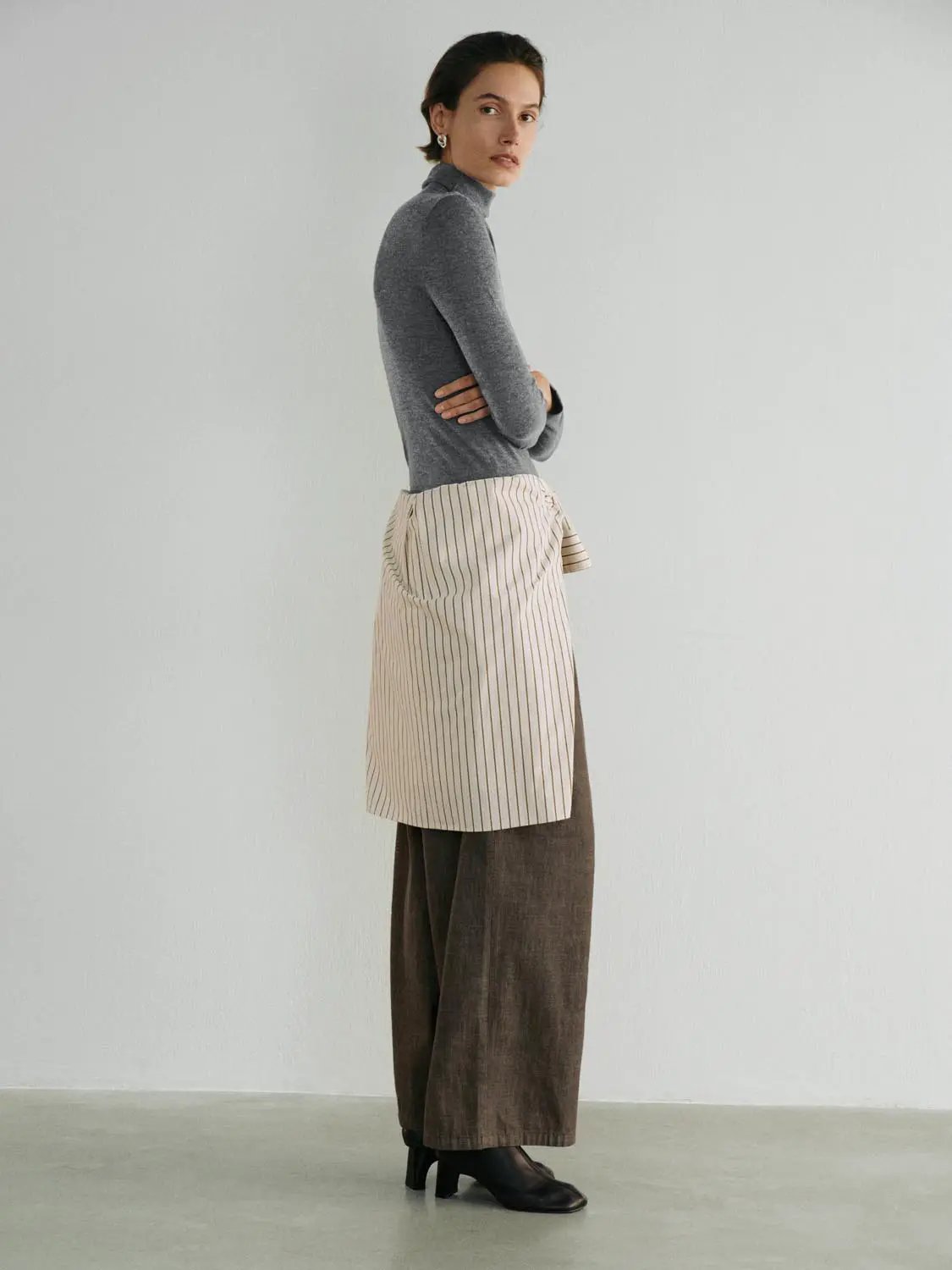 Fitted Knit Turtleneck Long Sleeve Sweater