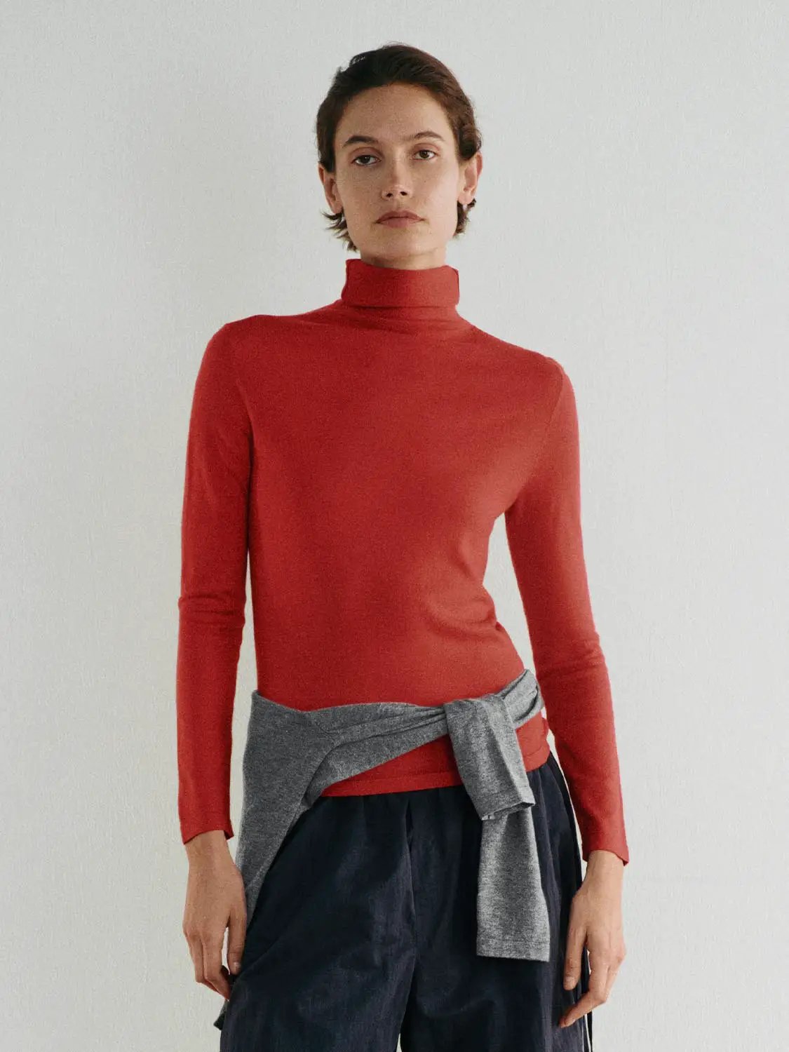 Fitted Knit Turtleneck Long Sleeve Sweater