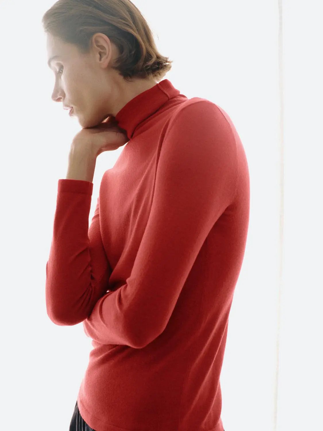 Fitted Knit Turtleneck Long Sleeve Sweater