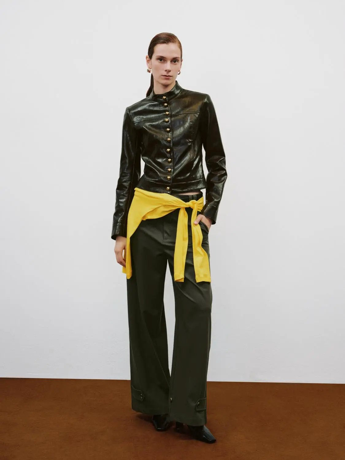 Fitted Single Breasted Gold Button Front Long Sleeve Jacket