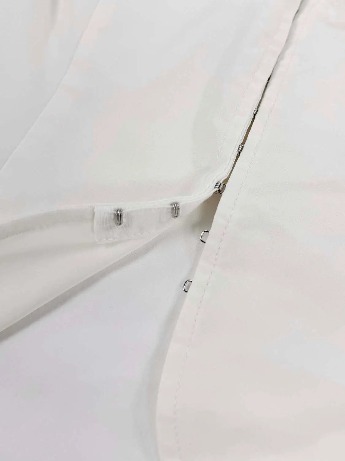 Delicate Puff Short Sleeve Front Zip Shirt