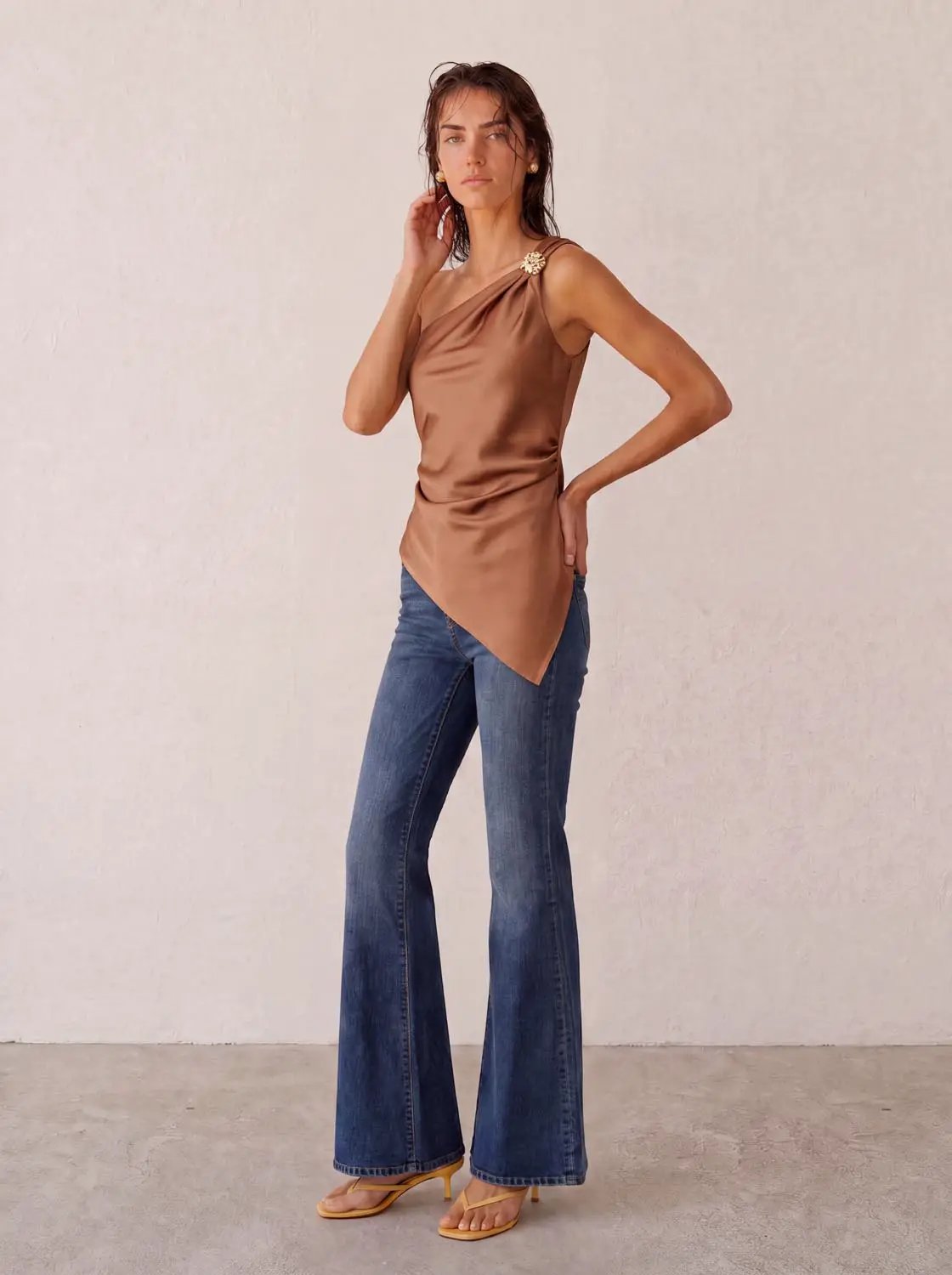 Embellished One-shoulder Delicate Camisole