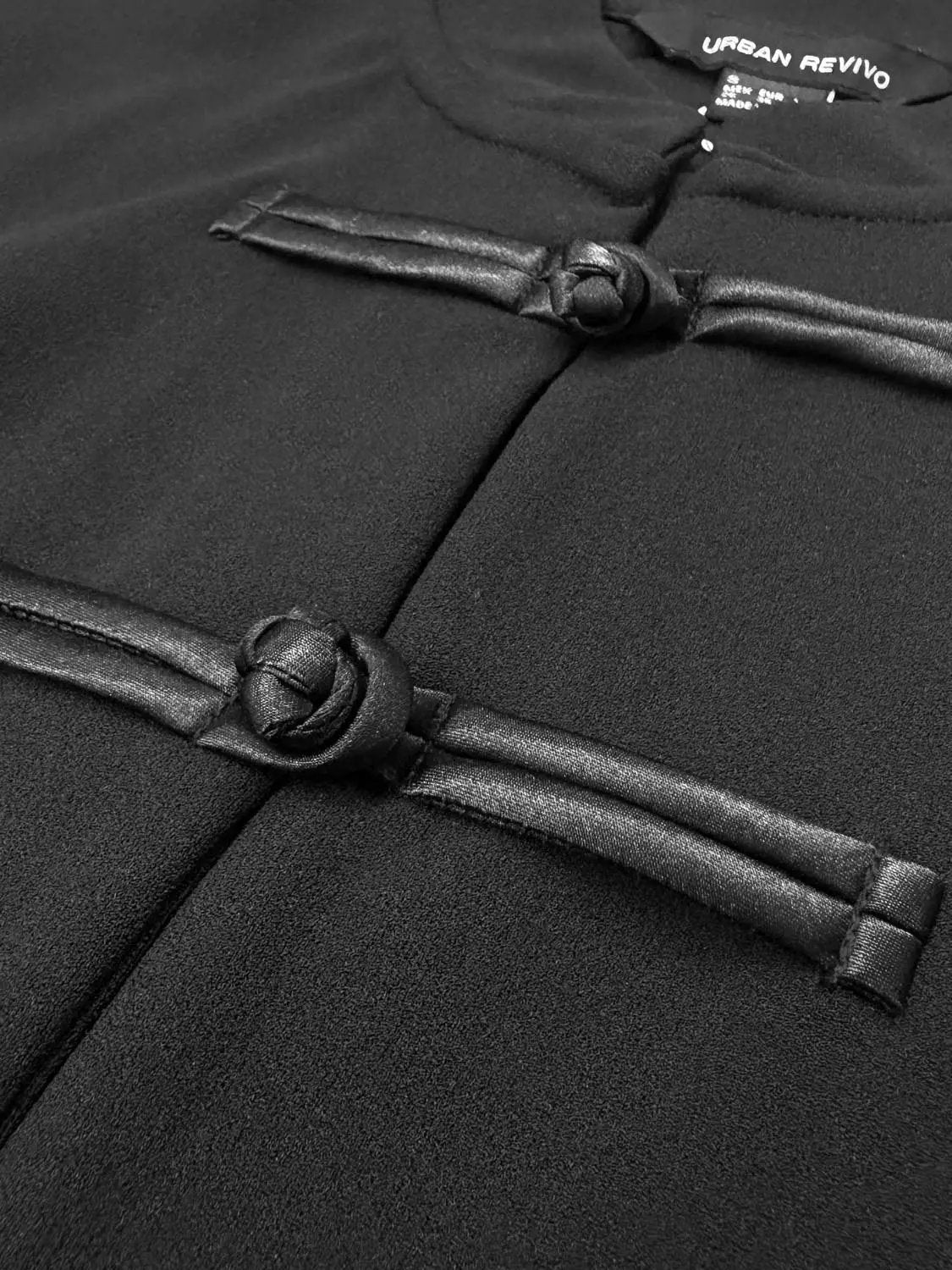Frog Button Mandarin Collar Fitted Sleeveless Cardigan