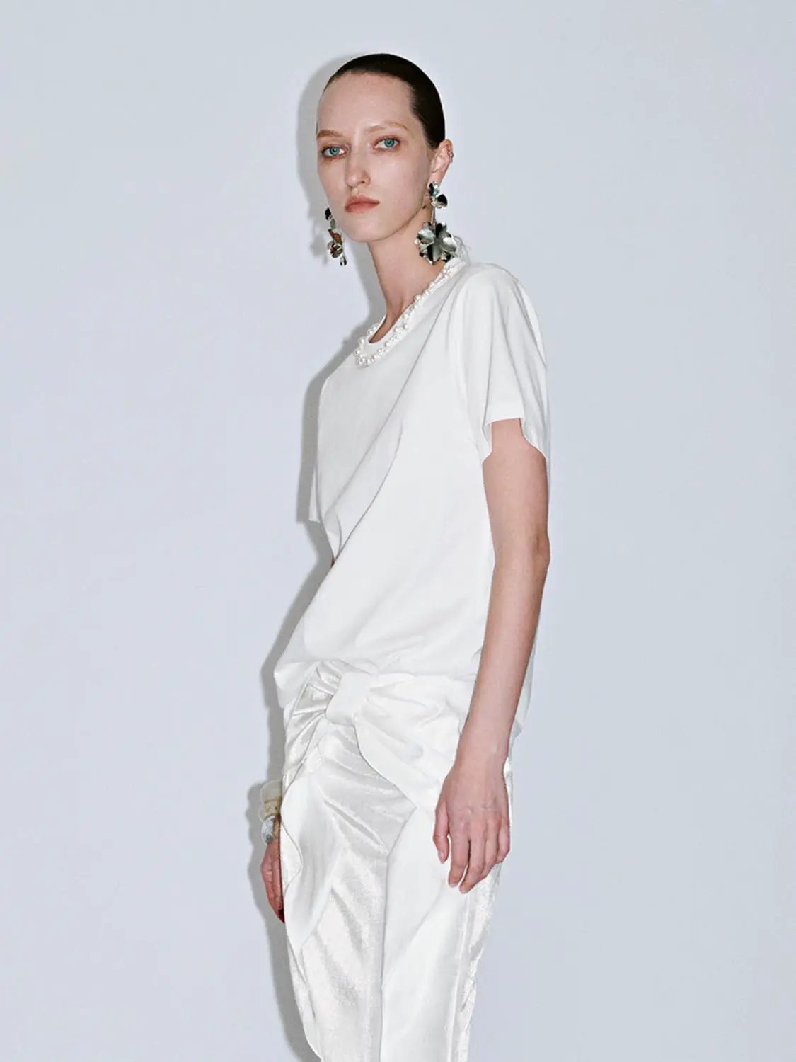 Crew Neck Pearl Embellished Short Sleeve Cotton T-Shirt