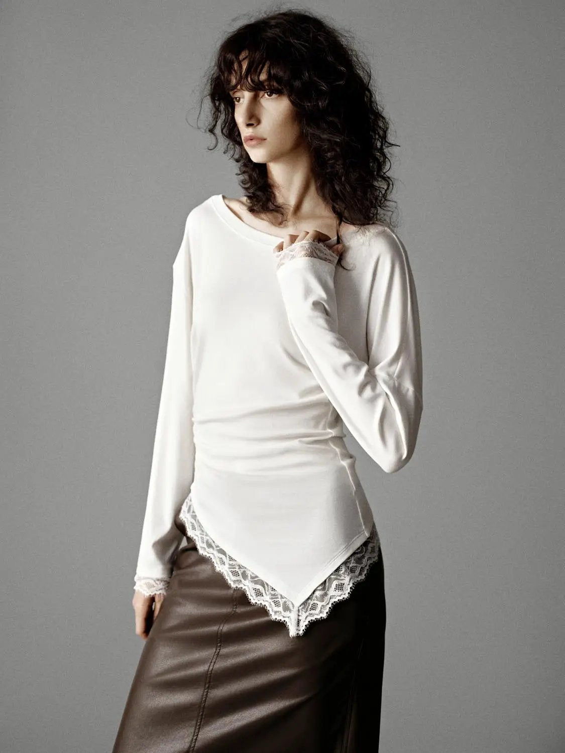 Off Shoulder Asymmetric Hem Lace Trim Ruched Long Sleeve Top