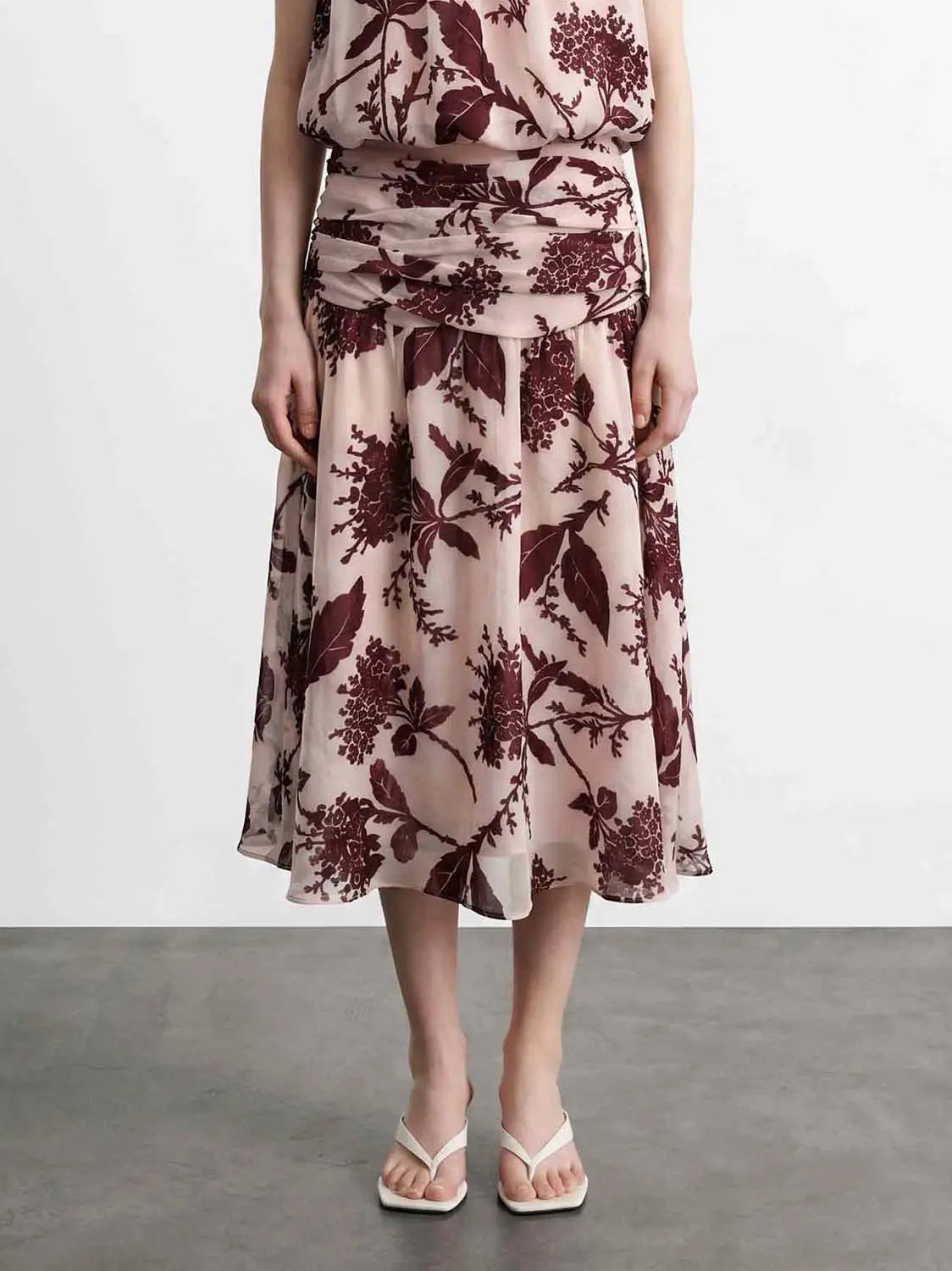 Thin Ruched Floral Print A-Line Midi Skirt