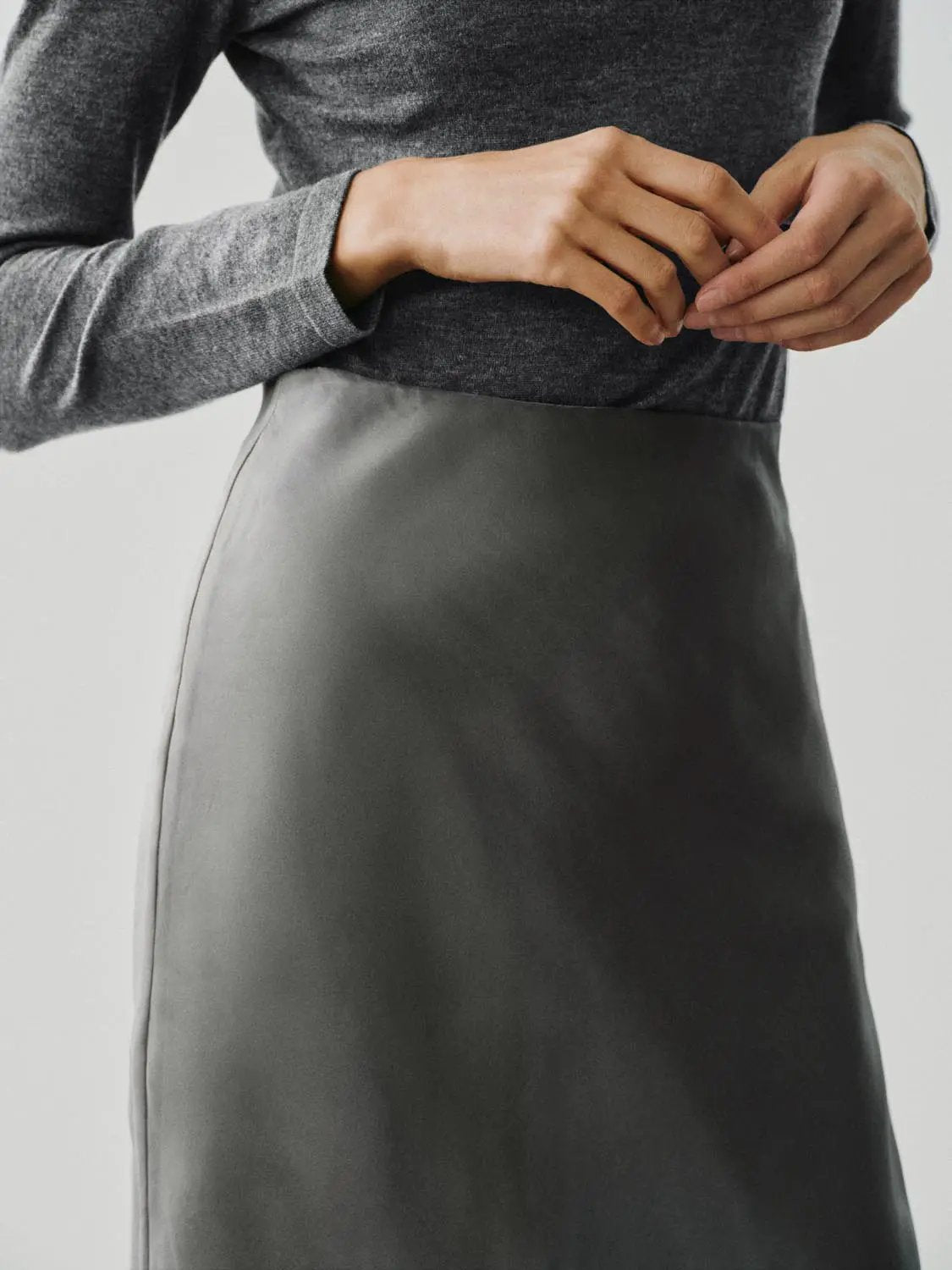 White Layered Hem H-Line Straight Midi Skirt