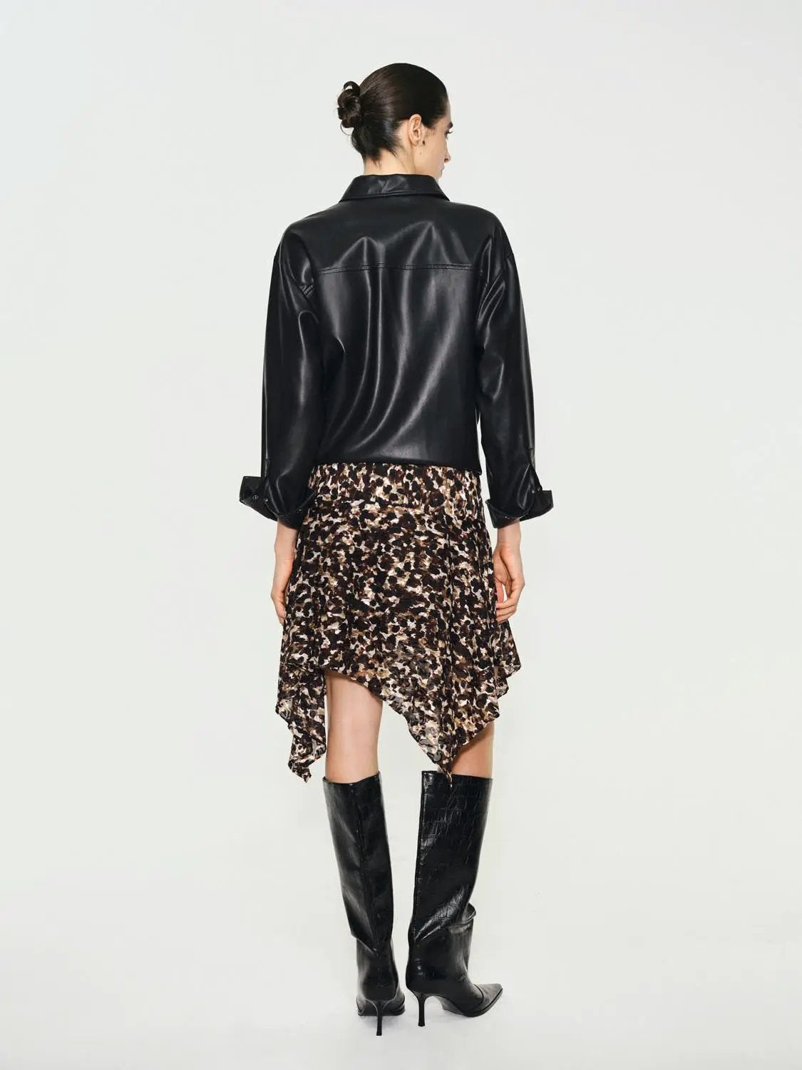 Asymmetric Hem Animal Print A-Line Midi Skirt