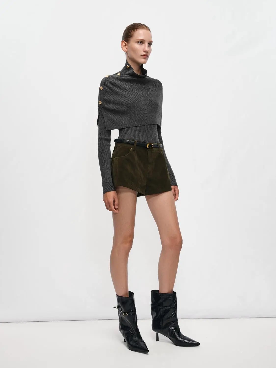 Mid Waisted Flared Flocked Shorts