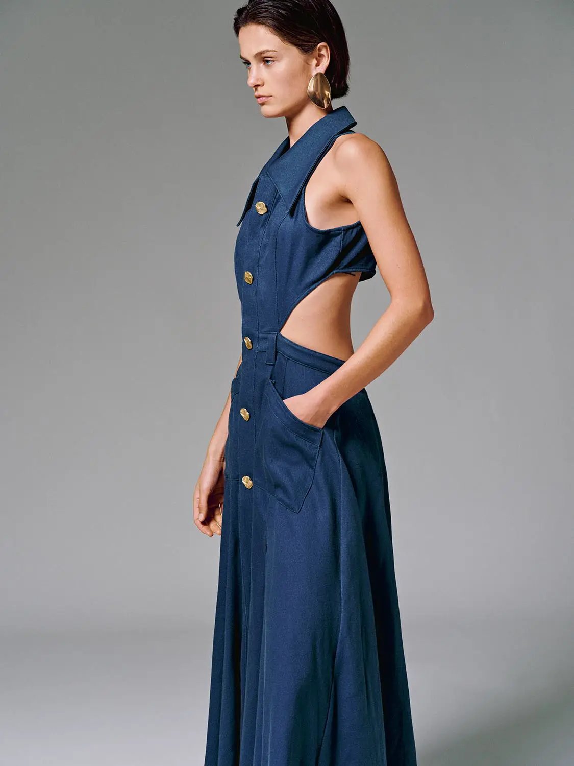Halter Collar Cutout Sleeveless Cotton Maxi Dress