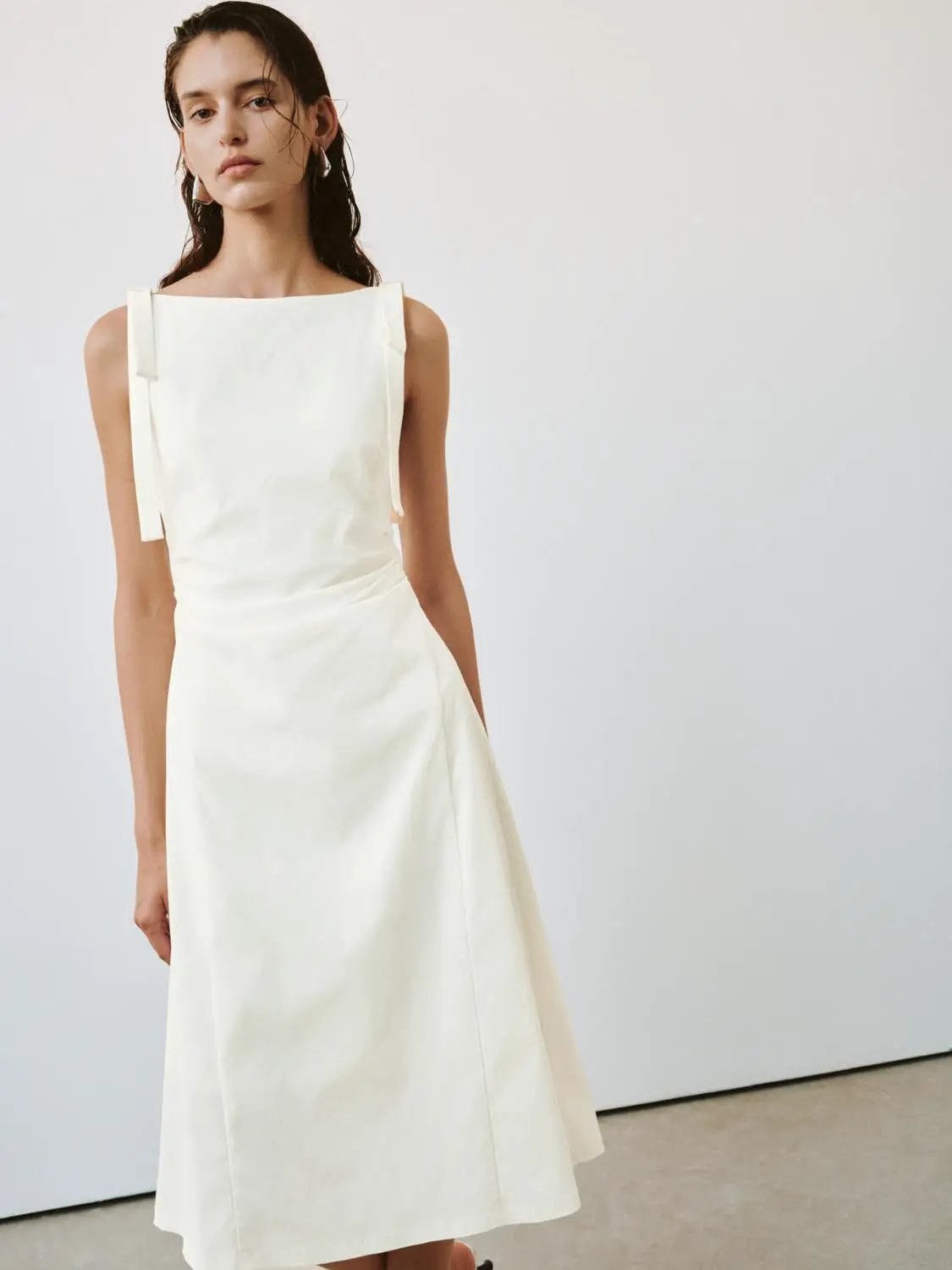 Sleeveless Nipped Waist A-Line Midi Dress