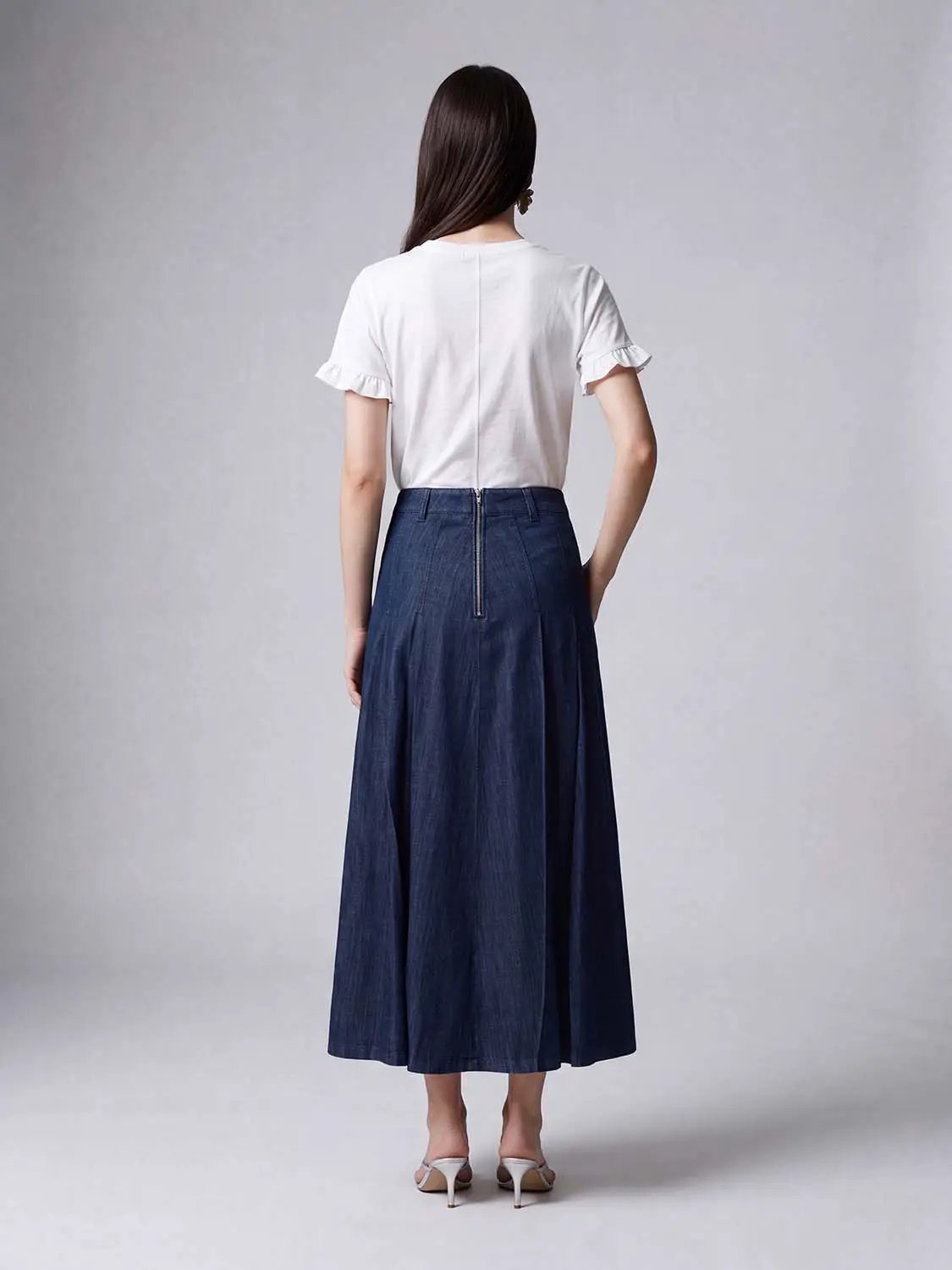 Structured Pleated Cotton Belted Maxi Skirt