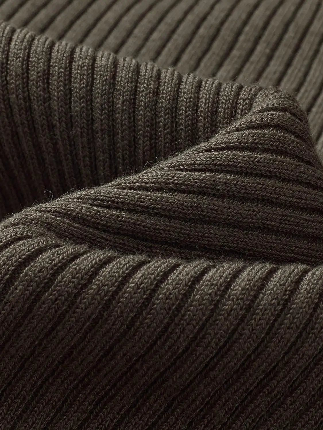 Ribbed Twist Neck Long Sleeve Fitted Knit T-Shirt