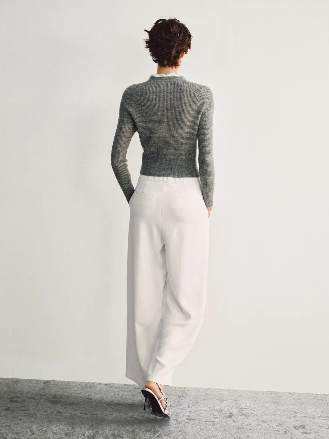 Ruffled Long Sleeve Ribbed Cropped Knit Cardigan