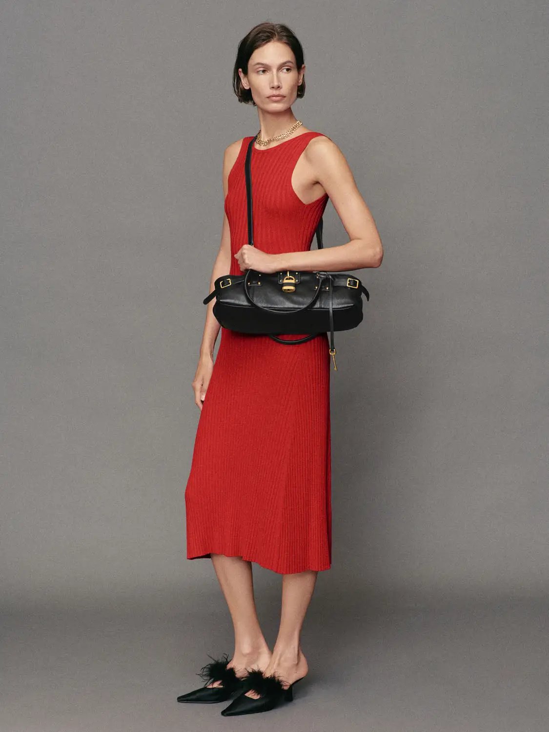 Fitted Ribbed Round Neck Sleeveless Maxi Knit Dress