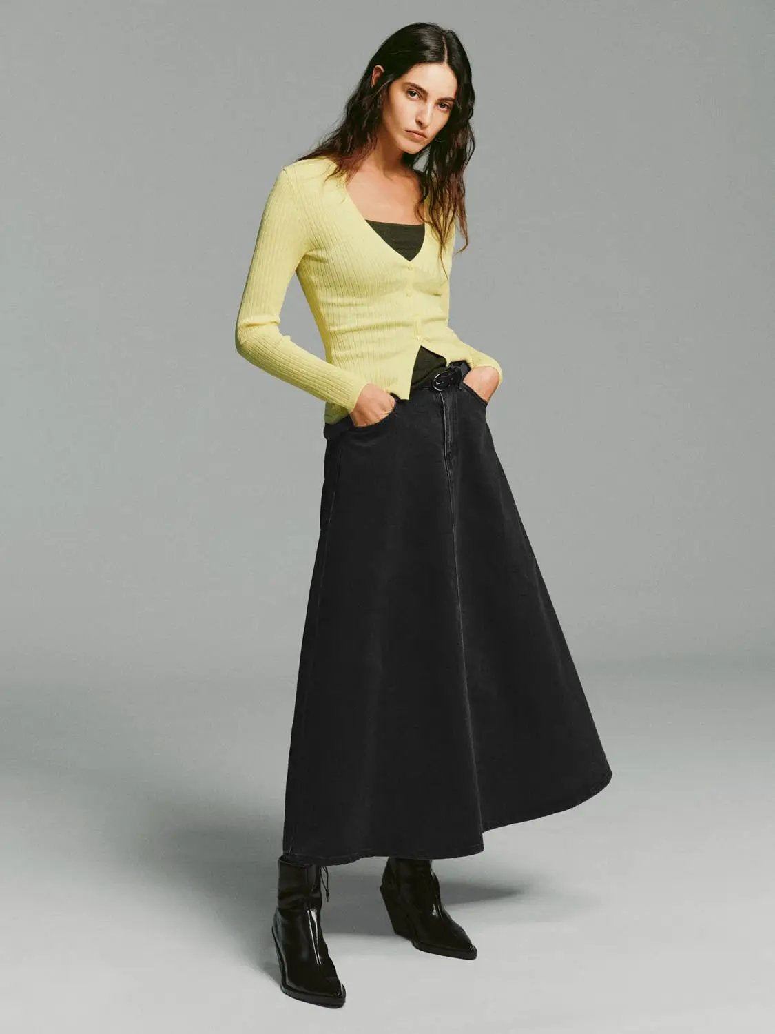 Ribbed Button Front V-neck Long Sleeve Cardigan