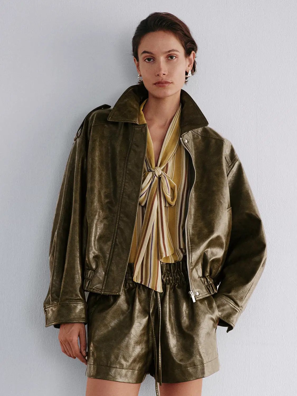 Gathered Oversized Shirt Collar Long Sleeve Jacket