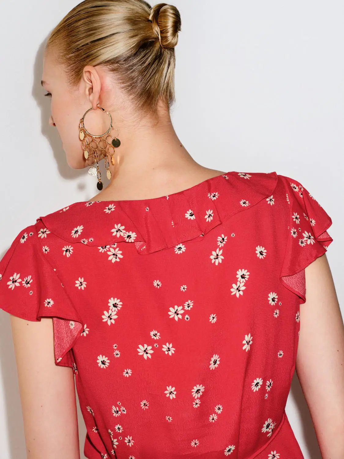 Lightweight Ruffle Wrap Floral V-neck Blouse