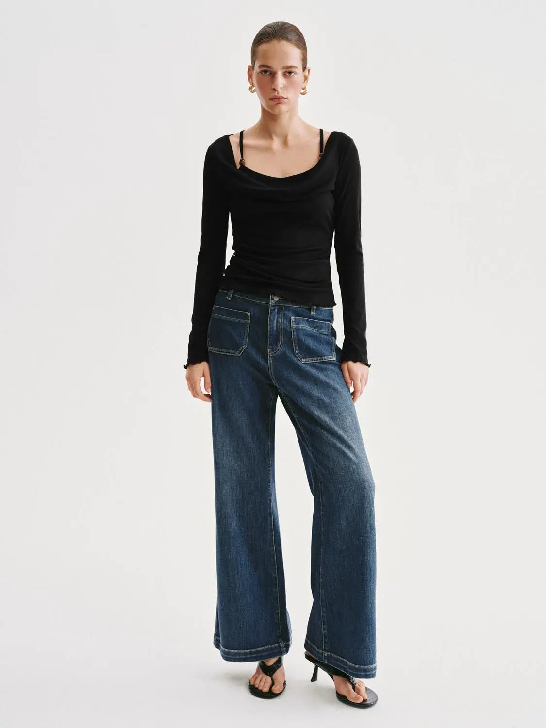 Draped Cowl Neck Long Sleeve Knit T-shirt
