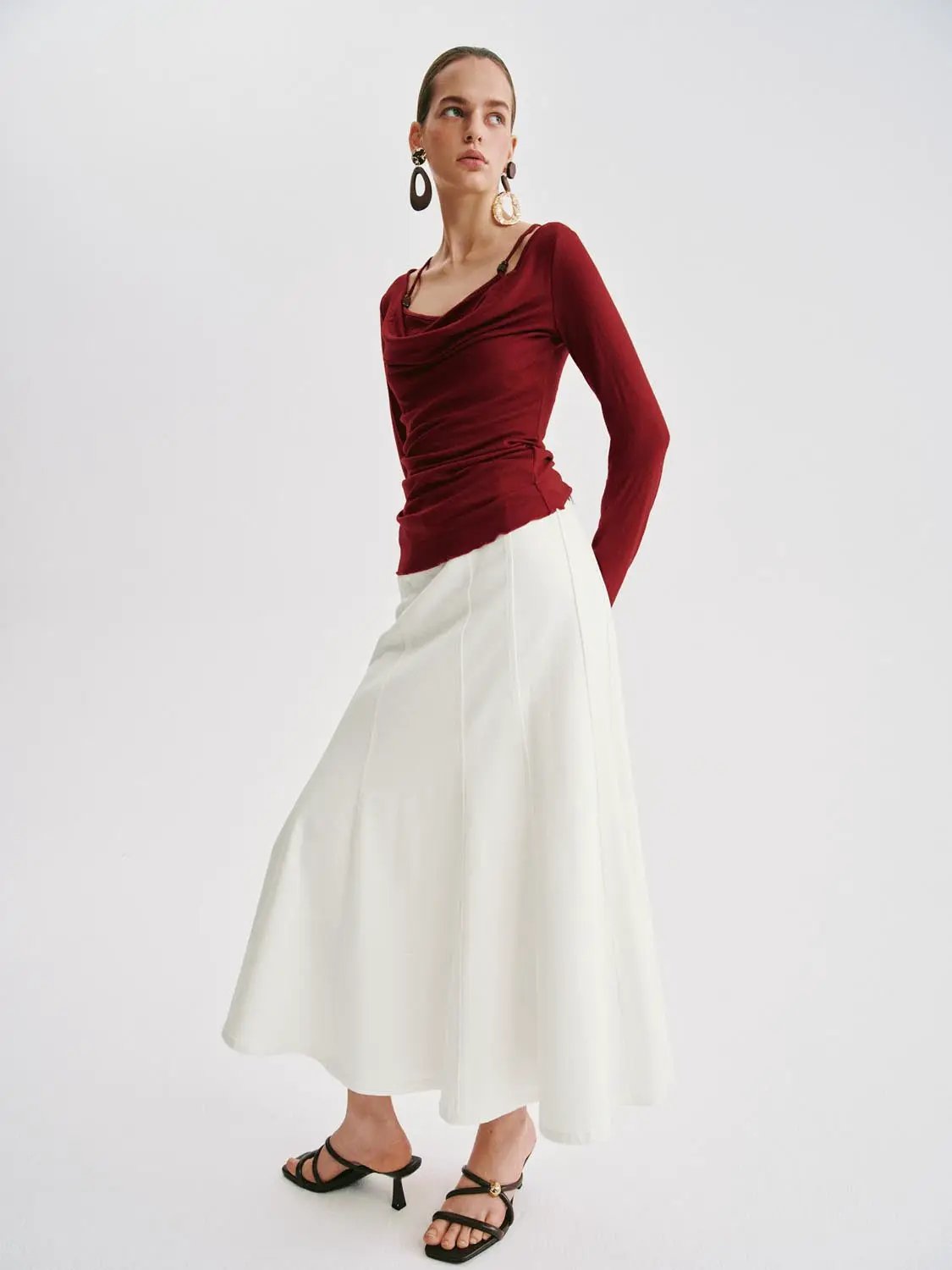 Draped Cowl Neck Long Sleeve Knit T-shirt