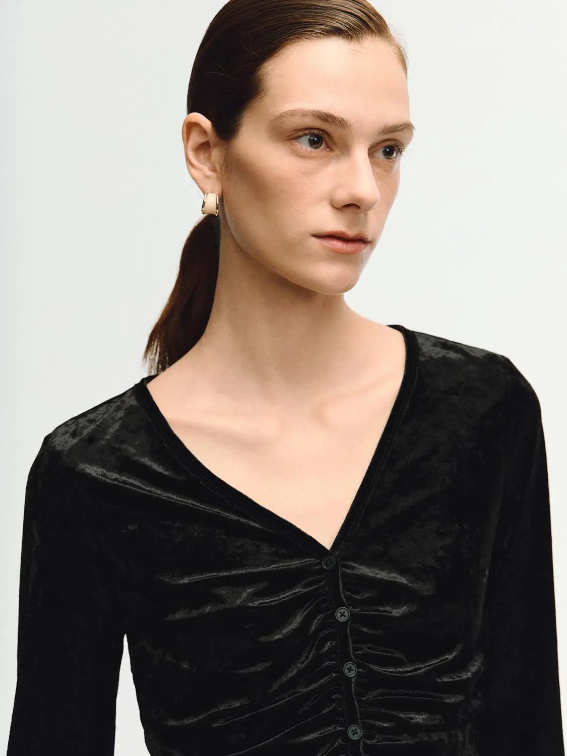 Ruched Textured Lace Hem Fitted V-neck Long Sleeve Blouse