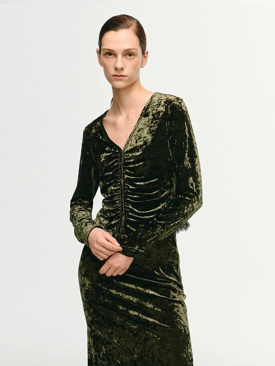Ruched Textured Lace Hem Fitted V-neck Long Sleeve Blouse