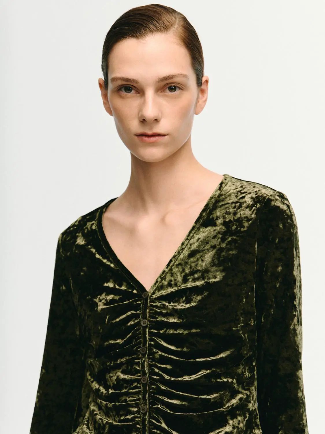 Ruched Textured Lace Hem Fitted V-neck Long Sleeve Blouse