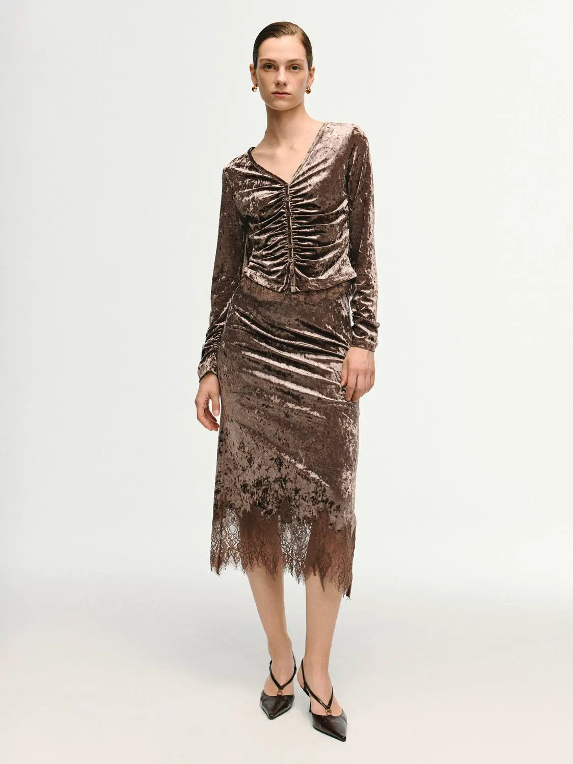 Ruched Textured Lace Hem Fitted V-neck Long Sleeve Blouse