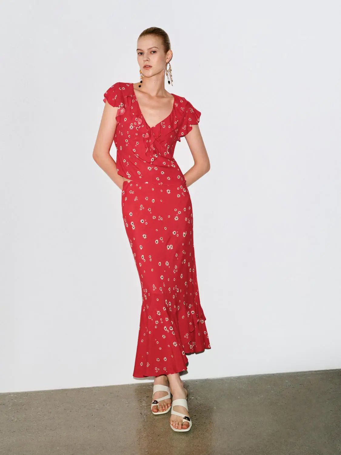 Bright Red Floral Ruffle Hem Midi Lightweight Skirt
