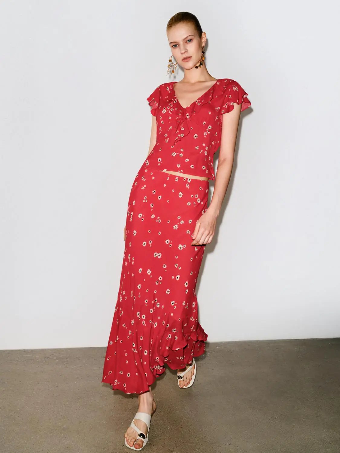 Bright Red Floral Ruffle Hem Midi Lightweight Skirt