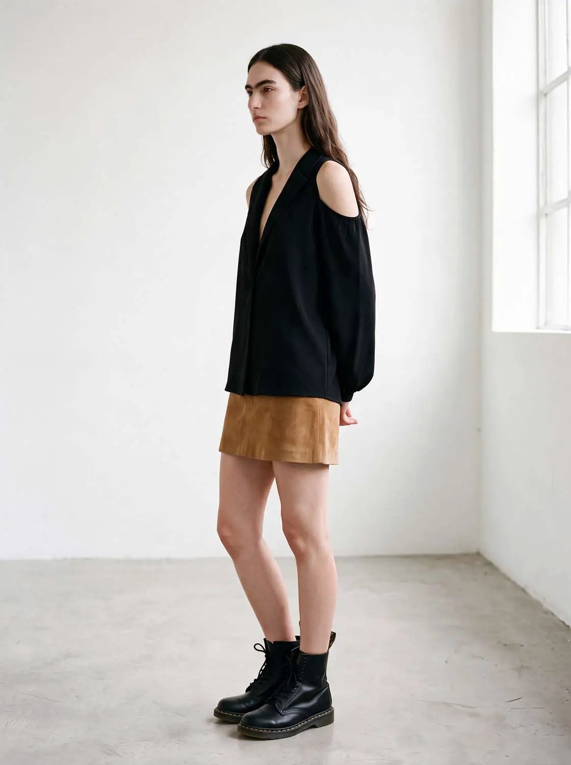 Lapel Cold Shoulder Puff Sleeve Thick Fabric Cropped Top