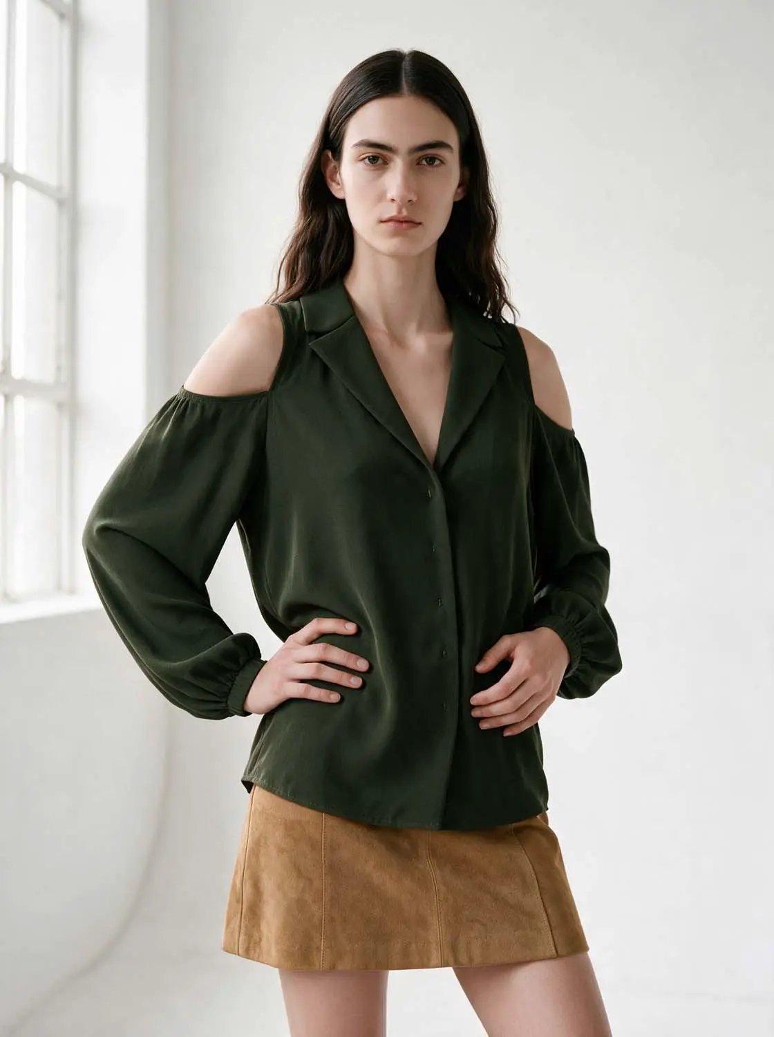 Lapel Cold Shoulder Puff Sleeve Thick Fabric Cropped Top