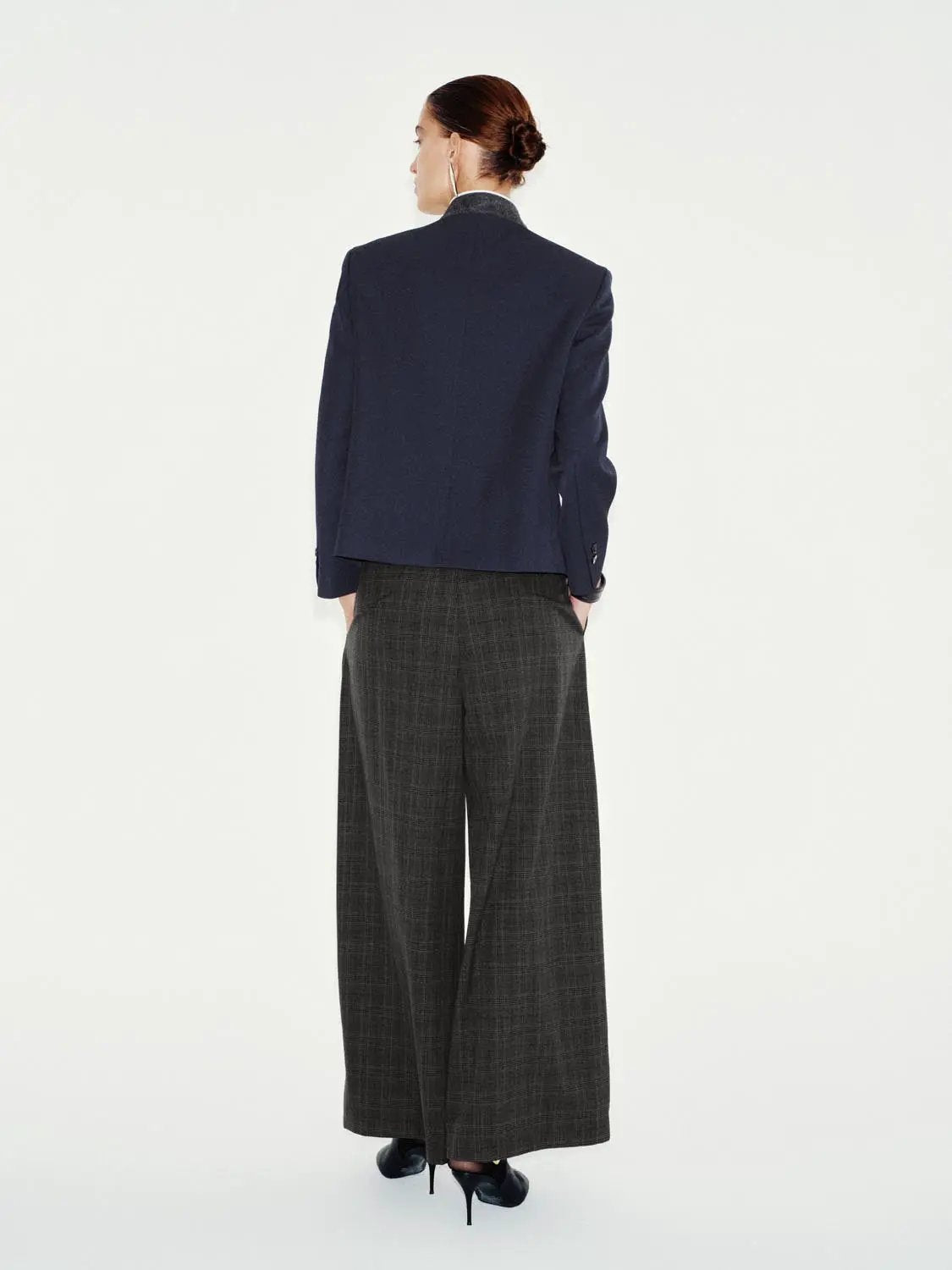 Tailored Asymmetric Long Sleeve Contrast Collar Jacket