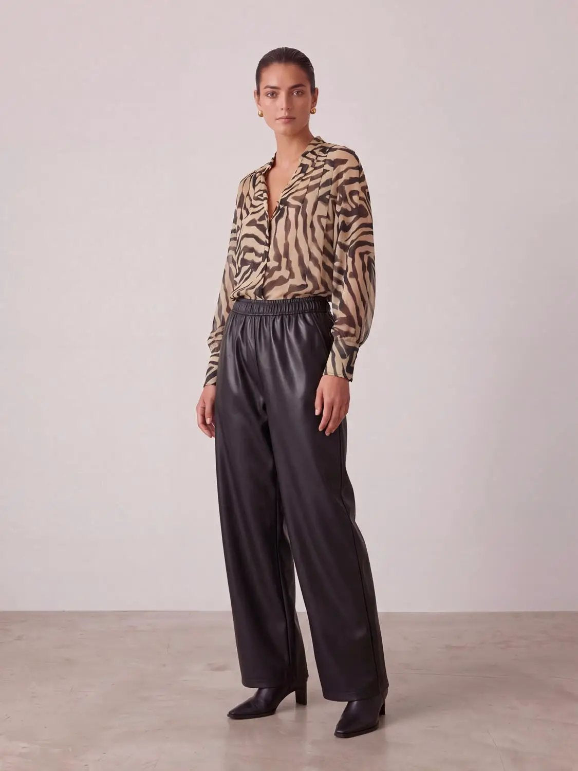 Elastic Waist Pocket Detail Coated Fabric Wide Leg Pants