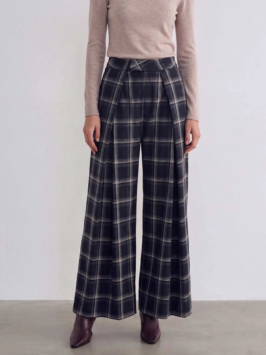 Pleated Checked Mid-rise Wide-leg Pants
