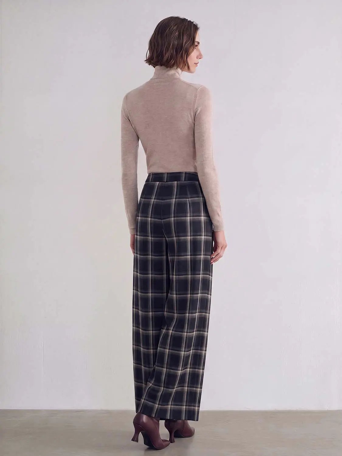 Pleated Checked Mid-rise Wide-leg Pants