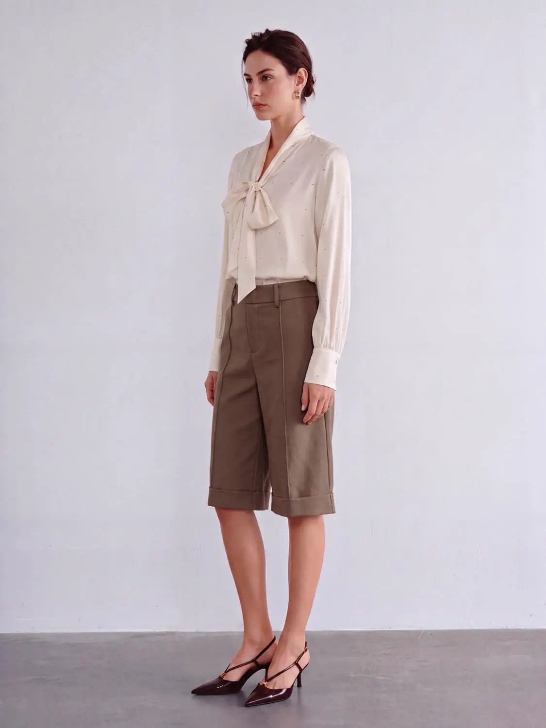Pleated Mid-rise Tailored Straight-Leg Pants