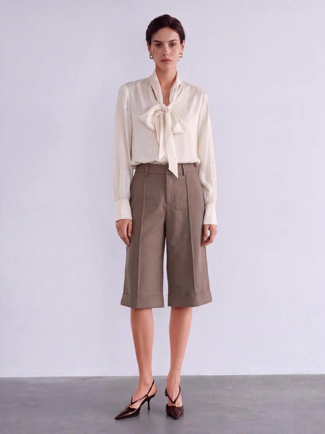 Pleated Mid-rise Tailored Straight-Leg Pants