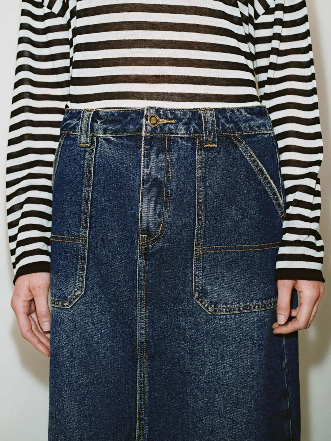 Patch Pocket Front Seam Straight Midi Denim Skirt