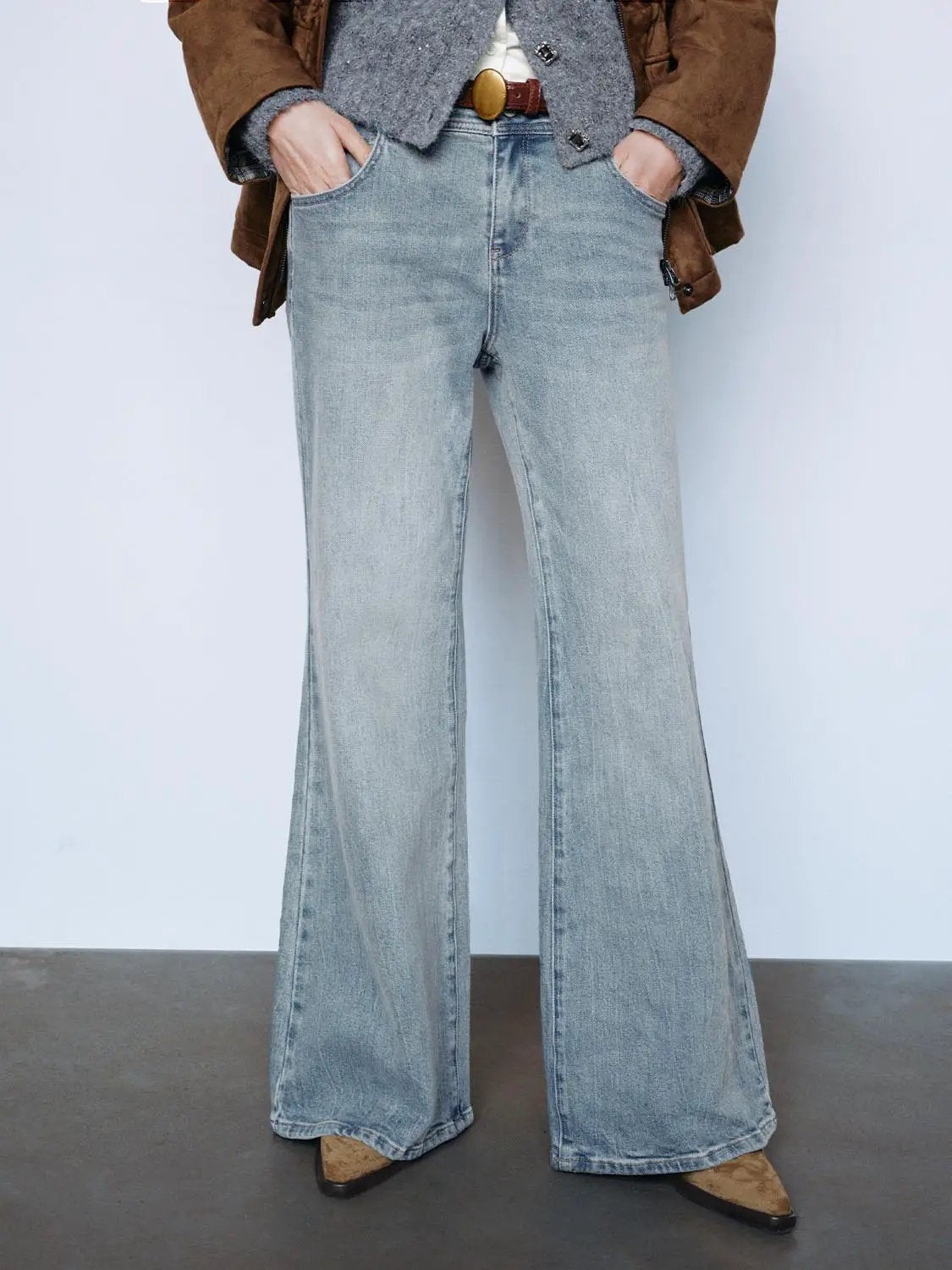 Belted Mid-rise Cotton Medium Stretch Jeans