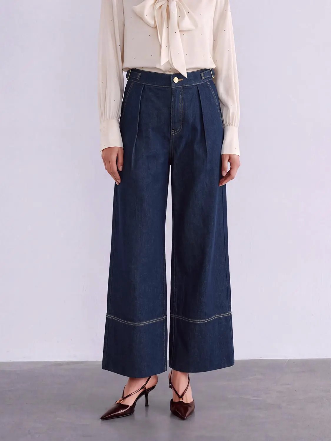 Pleated Cuffed High-waisted Wide-leg Cotton Jeans