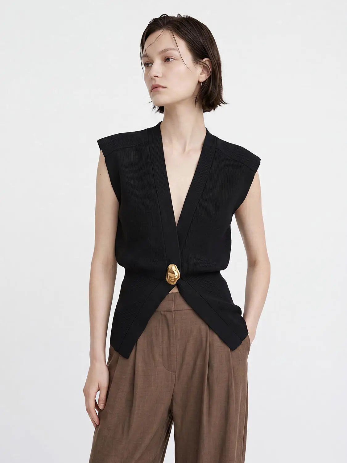 Sleeveless Knitted V-Neck Cardigans