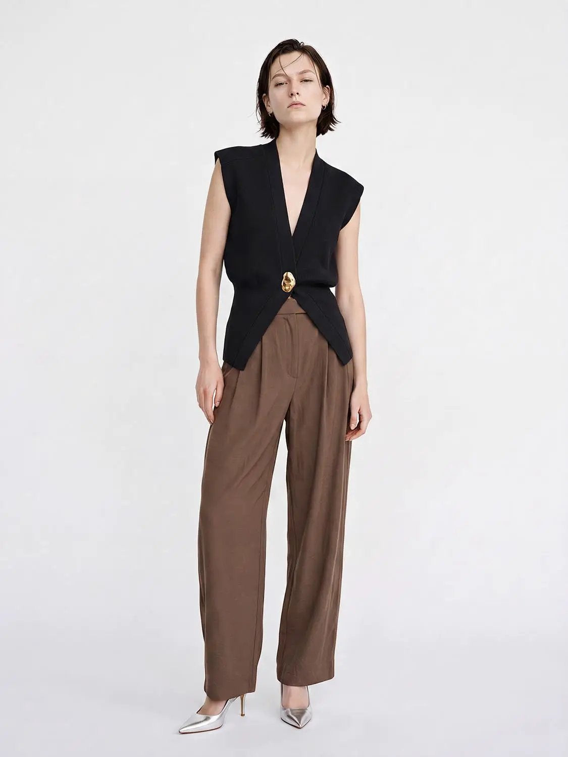 Sleeveless Knitted V-Neck Cardigans