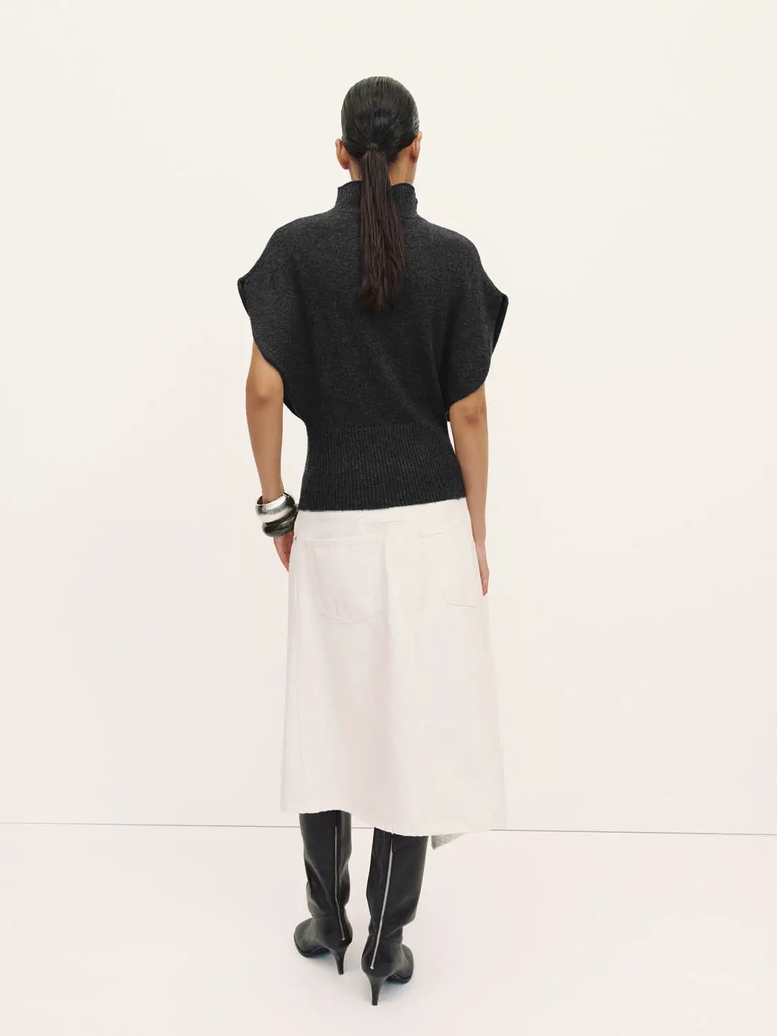 Knit Mock Neck Ribbed Hem Short Sleeve Sweater