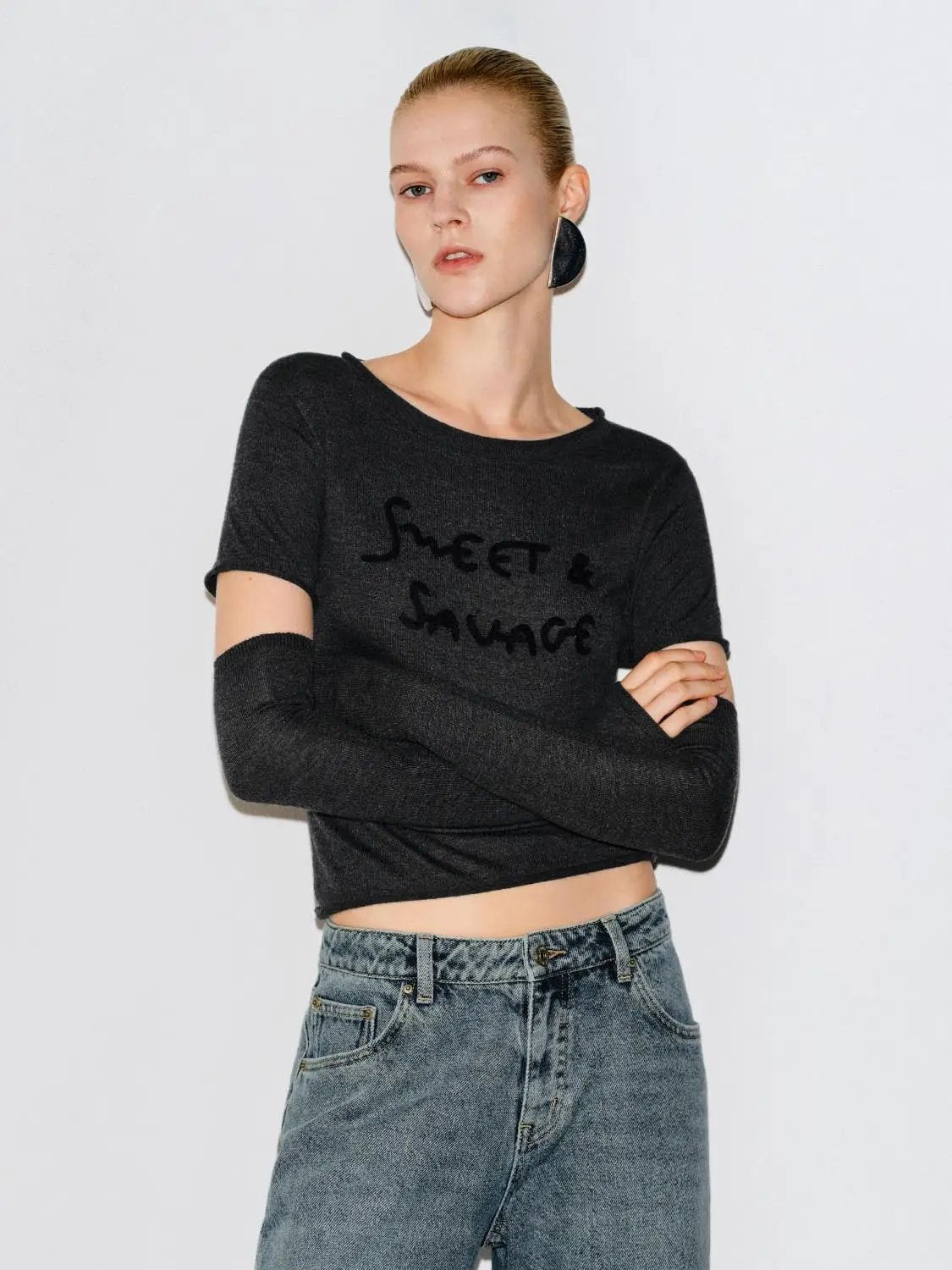 Cut-out Printed Text Boat Neck Cropped Long Sleeve T-Shirt