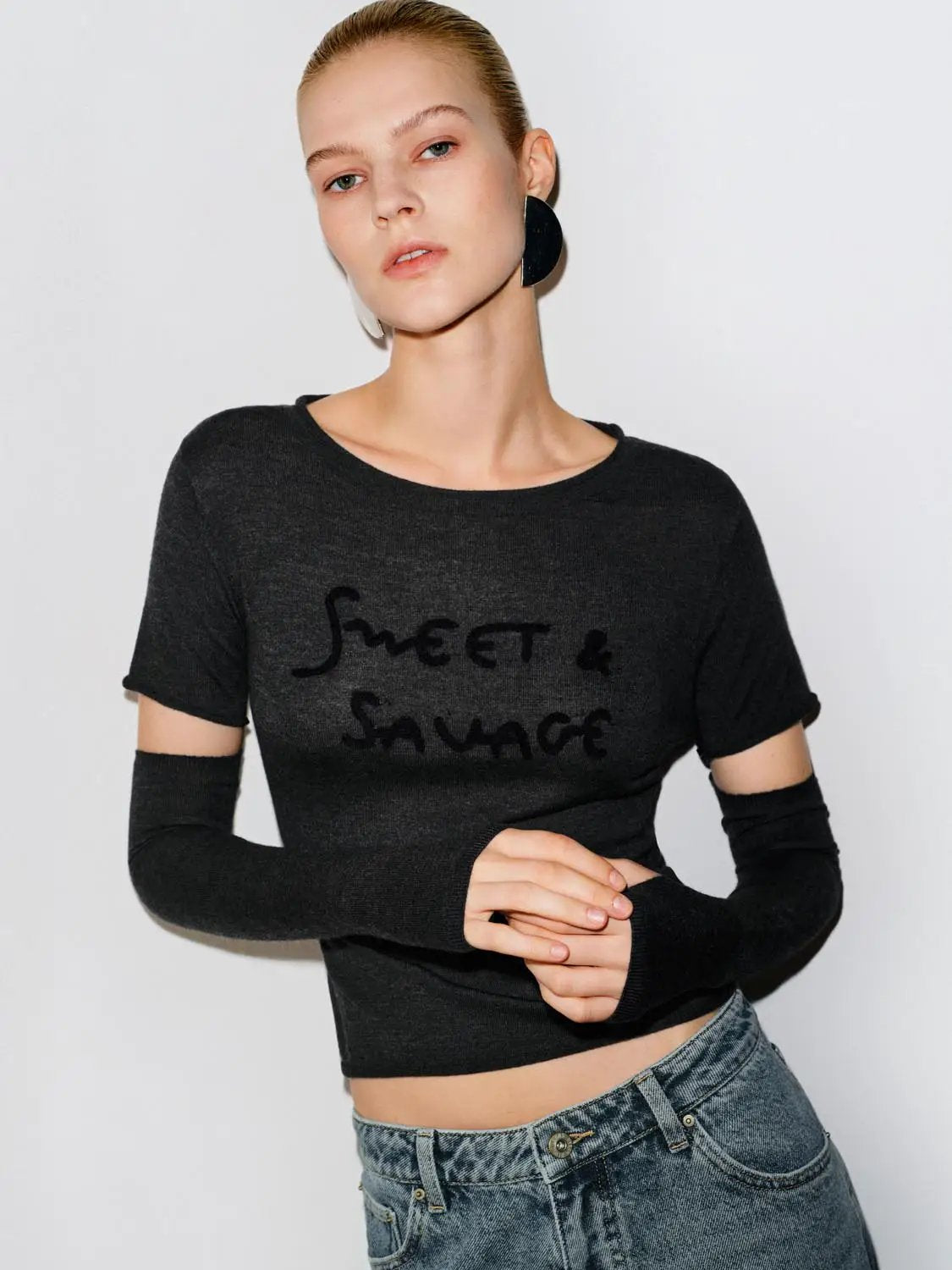 Cut-out Printed Text Boat Neck Cropped Long Sleeve T-Shirt