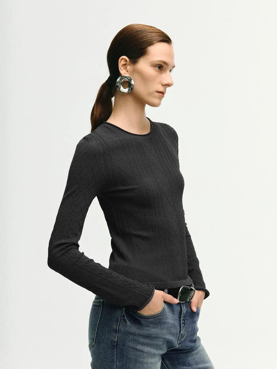 Textured Knit Fitted Crew Neck Long Sleeve T-Shirt