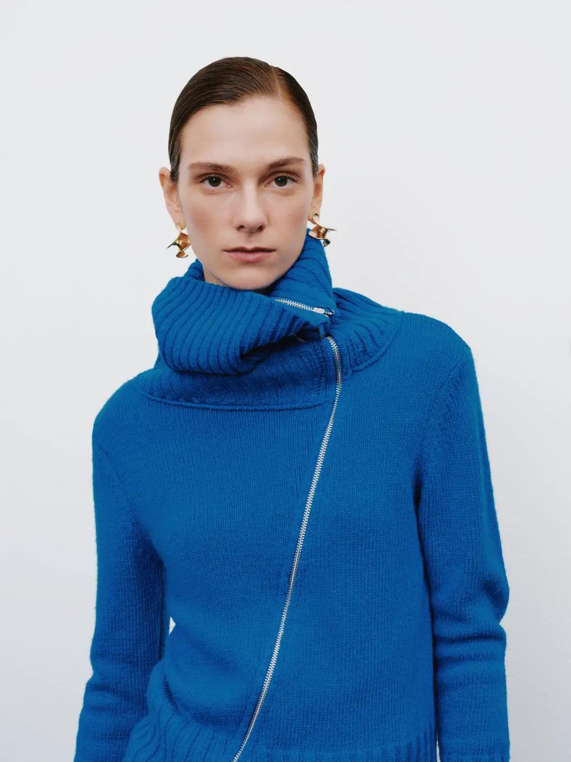 Ribbed Diagonal Zipper Long Sleeve Knit Jacket