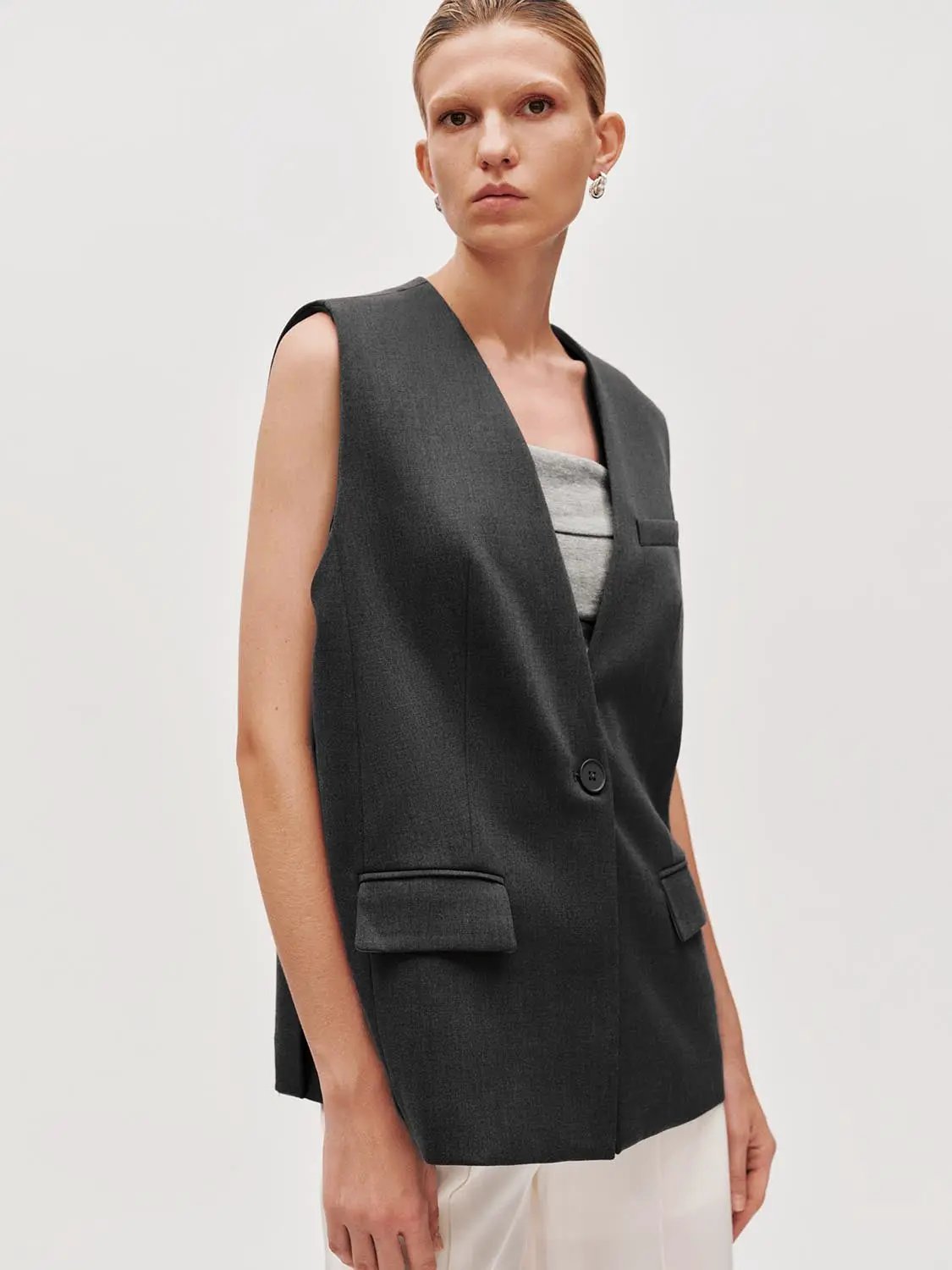 V Neck Single Button Flap Pocket Sleeveless Suit Vest
